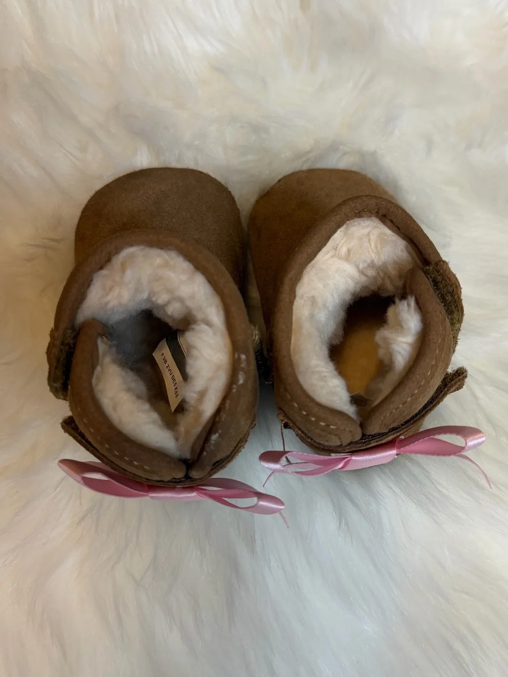 Ugg Jesse Bow ll Infant Baby Suede Winter Booties Chestnut/Pink Size 0/1